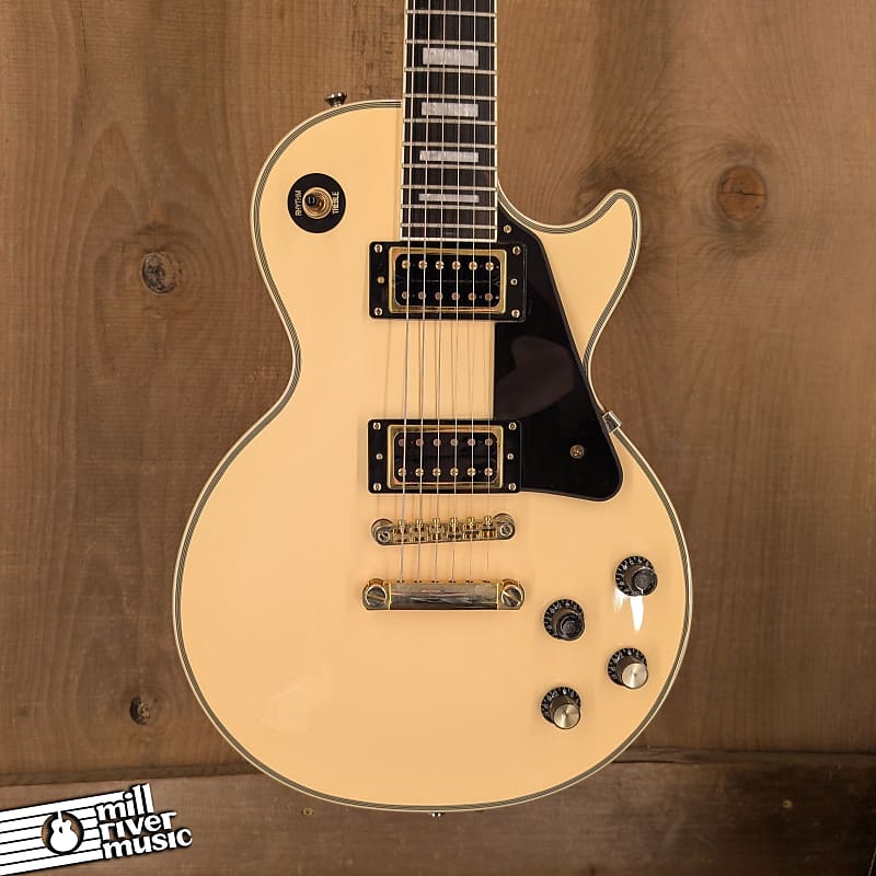 Epiphone Custom Pro Les Paul w/ Gig Bag Used