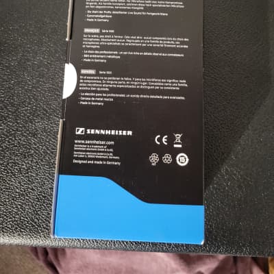 Sennheiser e945 Handheld Supercardioid Dynamic Vocal Microphone - Black image 2