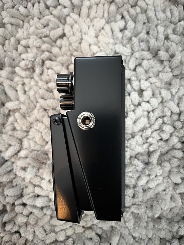 Boss DS-1-BK Distortion | Reverb