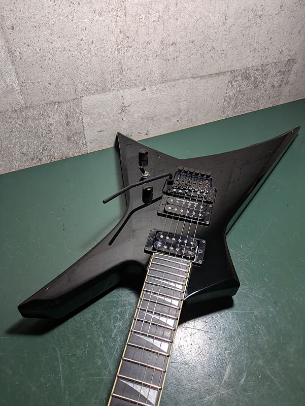Jackson Stars Kelly Star Neck Thru Ebony Board 2007 Black KE