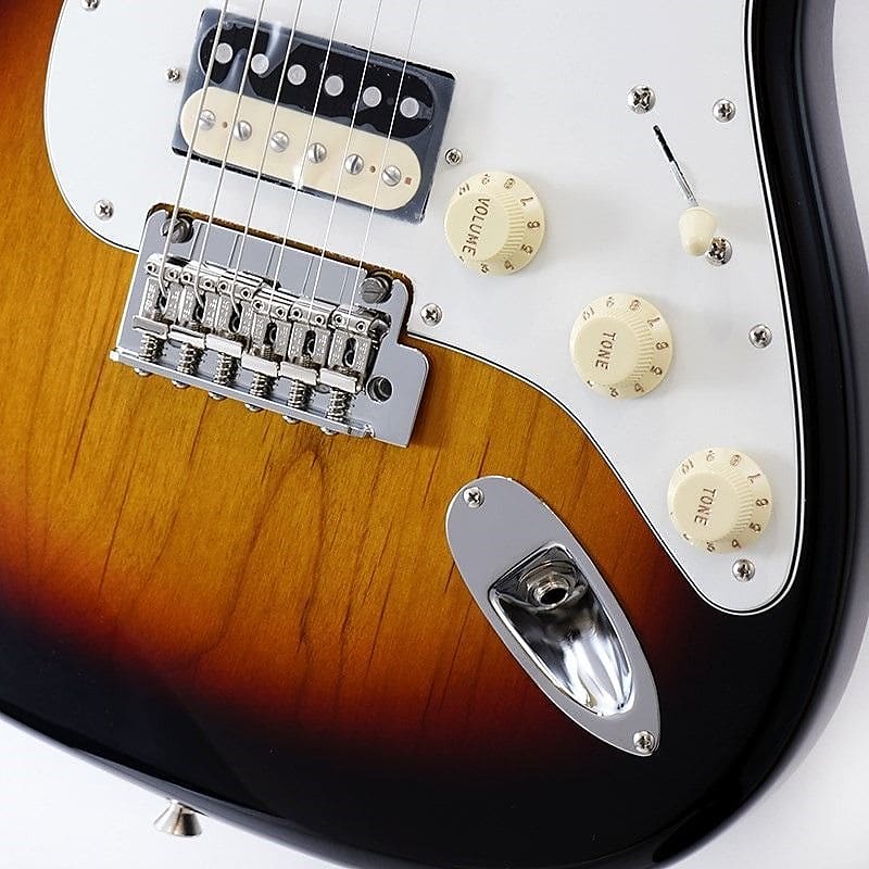 ギター Fender Hybrid II Stratocaster Sunburst Fender Japan Hybrid II Stratocaster HSS with Maple FB in 3