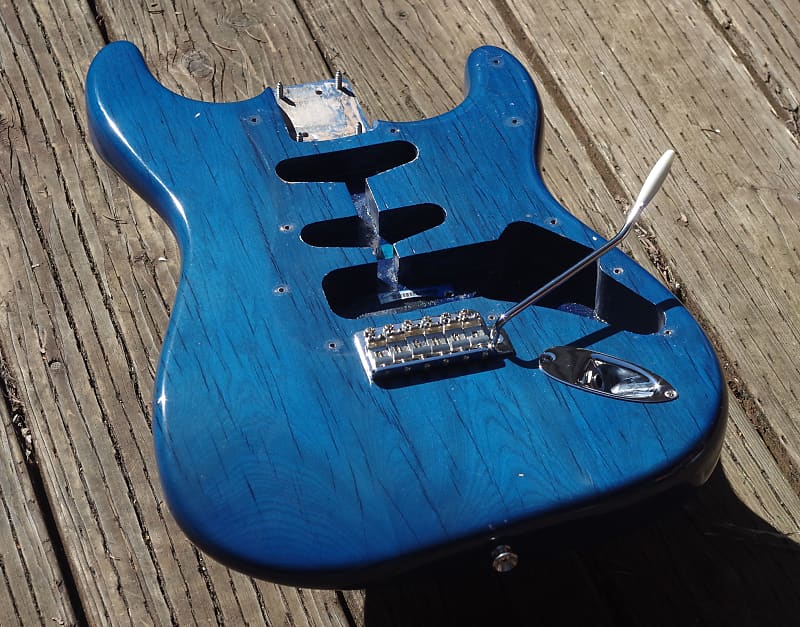 Fender American Stratocaster Highway One 2003 Sapphire Blue Semi Loaded  Strat Body USA Nitro Finish