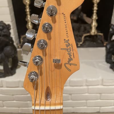 Fender American Professional II Stratocaster 2021 - 3tone Sunburst image 7