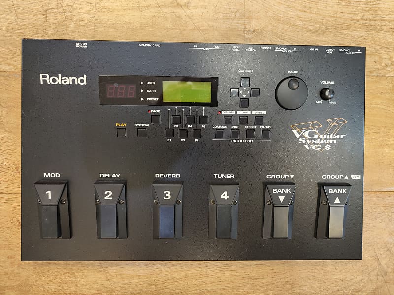 Roland VG-8EX Guitar System