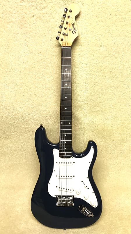 Fender Squier Bullet Stratocaster Mint!! CONDITION!! With Fender Squier Bullet Stratocaster Mint!! CONDITION!! With