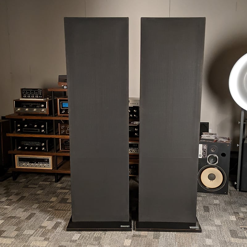 Acoustat Model 2 Speakers Local Pick Up in Milwaukee, WI  			