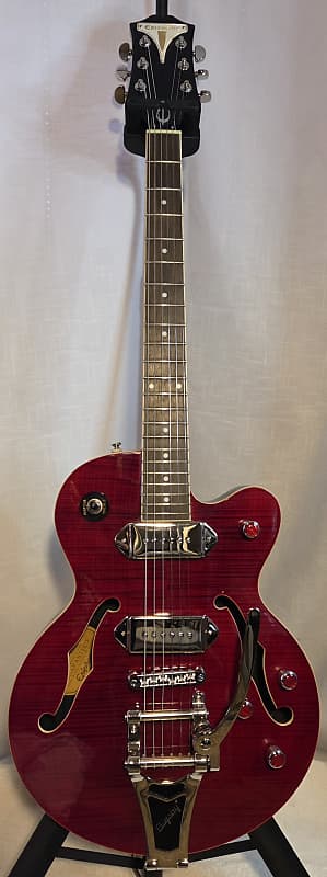 ジャンク　 Epiphone　wildkat セミアコースティックギター Epiphone Wildkat Limited Edition セミアコースティックギター