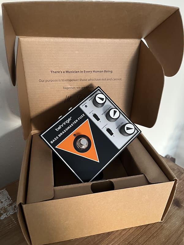 Behringer BASS BRASSMASTER FUZZ