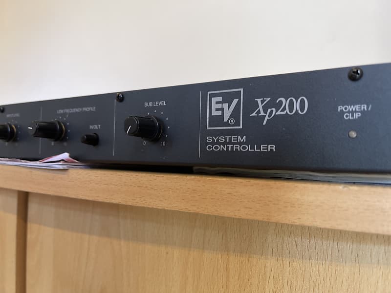 Electro-Voice SX-200 Speakers (1 x pair) + controller Black