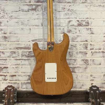 Fender AVII 1973 Stratocaster 2022 - Aged Natural Gloss image 2
