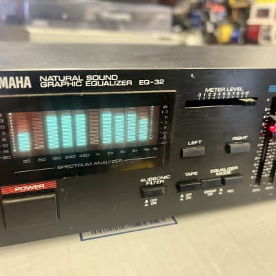 Vintage Yamaha EQ-32 Natural Sound Graphic Equalizer Spectrum Analyzer tested image 3