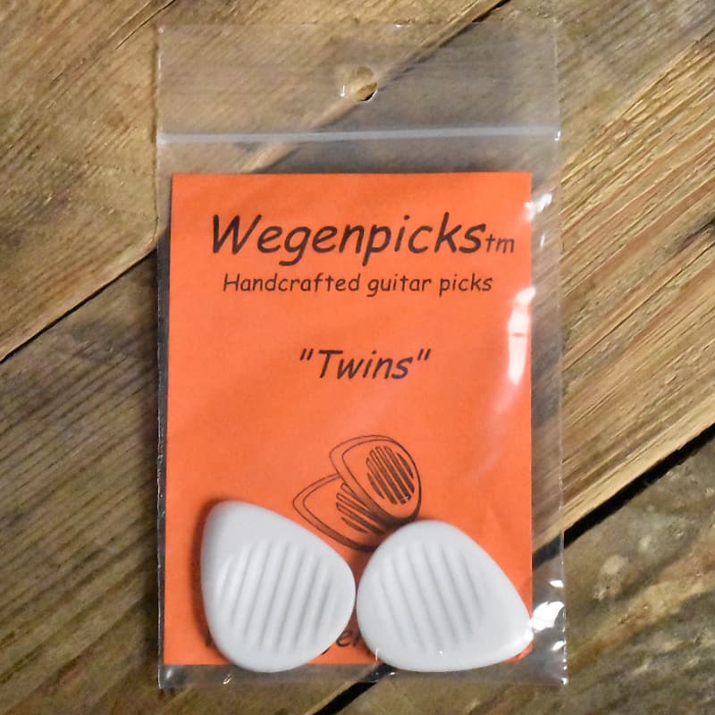 Wegenpicks TW350 3.5mm White "Twins" 2-Pack (Right-handed Bevel) image 1