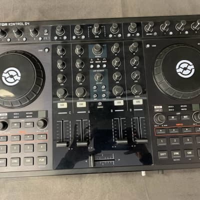 Native Instruments Traktor Kontrol S4 | Reverb Canada