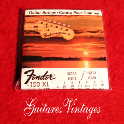 Rare new old stock Fender 6 strings 9-40 CBS period image 2