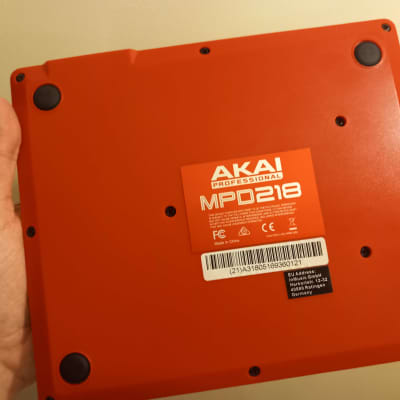 Akai MPD218 2015 - Present - Black image 5