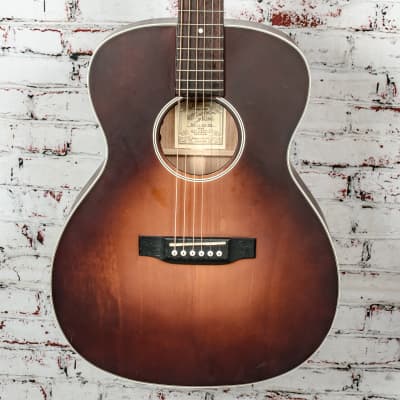 Recording King - ROS-11-FE3-TBR - Solid Wood 000 Acoustic-Electric, Sunburst - x0733 - USED