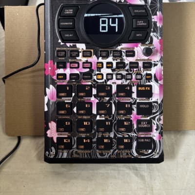 Roland SP-404 MkII Creative Sampler and Effector image 2
