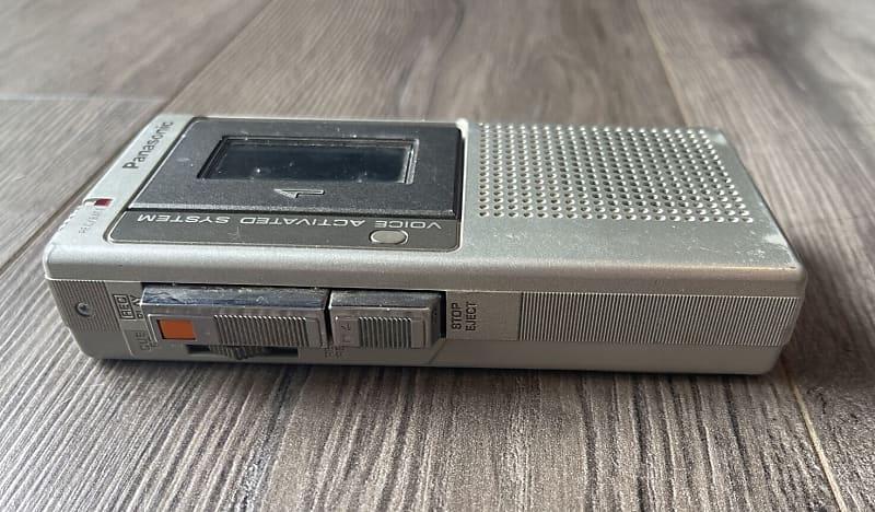 Panasonic RQ-L340 Compact Cassette Tape Recorder Voice Activated System  Tested!