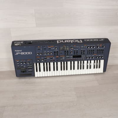 Roland JP-8000 Synthesizer - 49-key