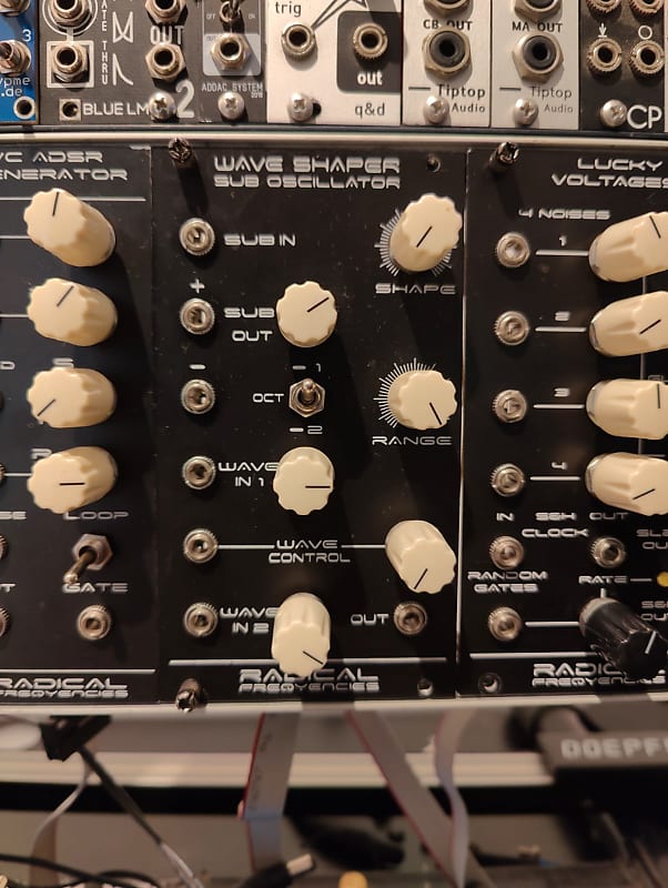 Radical Frequencies Wave Shaper Sub Oscillator