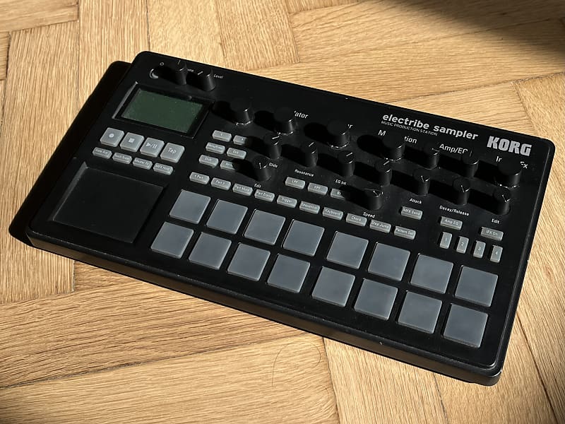 Korg Electribe 2 Sampler Music Production Station/Sampler 2010s - Black image 1