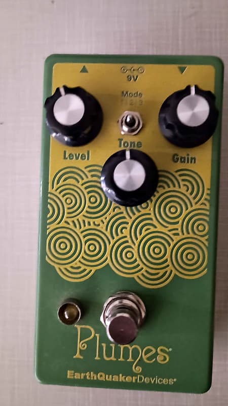 EarthQuaker Devices Plumes Small Signal Shredder Overdrive