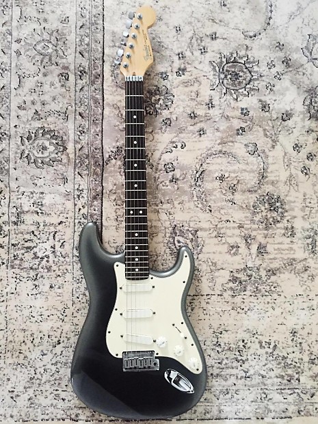 Fender Deluxe Stratocaster Plus image 1