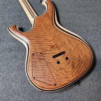 Barlow Guitars  Falcon II 2021 Flame Sapele/Flame Maple/Wenge image 5