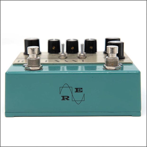 Revelation Effects Revenant Preamp + Boost || Demo - YouTube