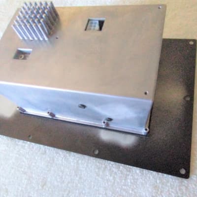 Gibson LP6 Power Amp and Backplate NEW unused; Power amp module image 18