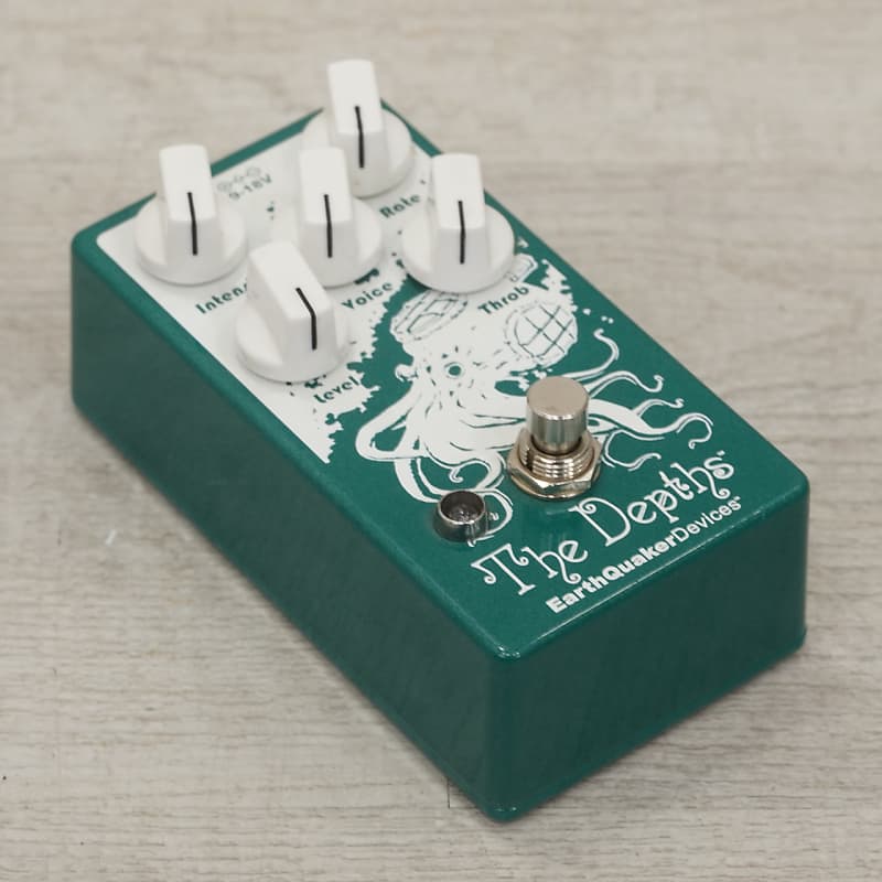 EarthQuaker Devices THE DEPTHS V2