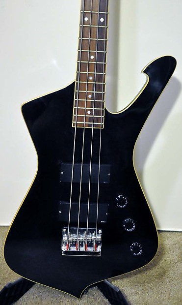 1995 Ibanez Iceman ICB 300 Black with Cream binding and Hard Case