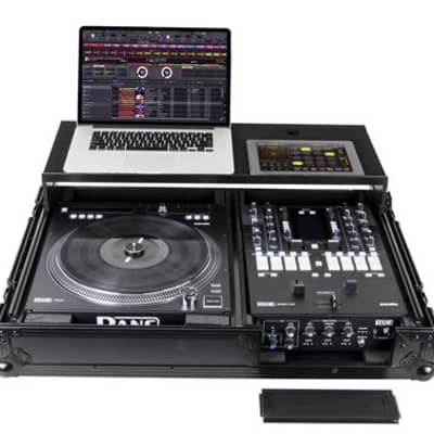 Odyssey EXTRA DEEP, LOW PROFILE GLIDE STYLE, UNIVERSAL CASE