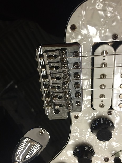 Mexican store strat bridge