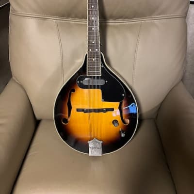 Fender FM52E Acoustic-Electric Mandolin