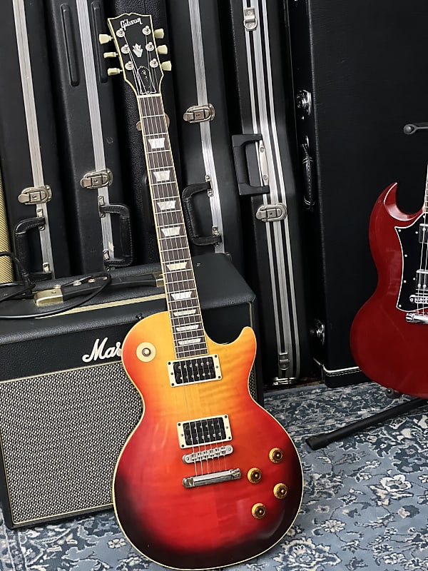 Gibson Guitar Of The Week #2 Les Paul Classic Antique Fireburst 2007