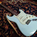 Fender Classic Player '60s Stratocaster with Rosewood Fretboard 2012 Sonic Blue