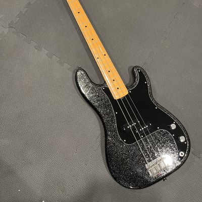 N2239 Fender precision bass Nシリアル N2239 Fender precision bass Nシリアル - メルカリ