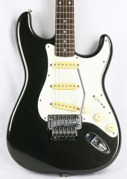 1988 Fender Japan Floyd Rose Stratocaster
