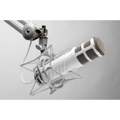 Rode Podcaster Dynamic USB Microphone image 3