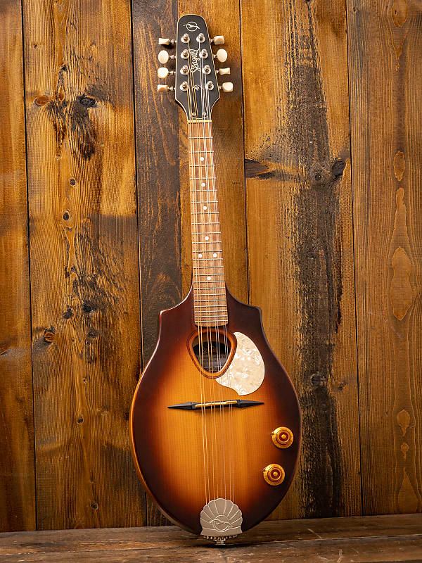 Seagull S8 Mandolin Sunburst EQ | Reverb Canada