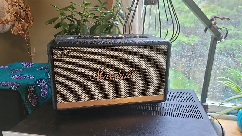 Marshall Acton II - Bluetooth Speaker with power cable