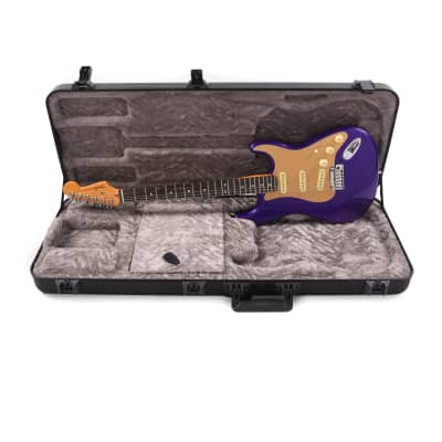 Fender American Ultra Stratocaster Plum Metallic w/Ebony Fingerboard & Anodized Gold Pickguard (CME Exclusive) image 9
