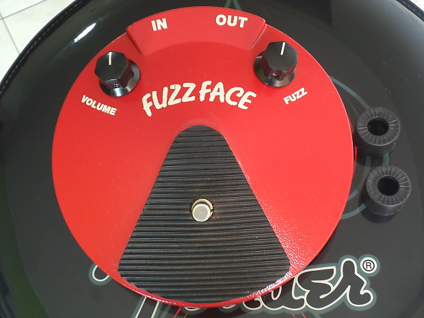【ほぼ新品！】JDF2 FUZZ FACE Amazon.com: JIM DUNLOP Fuzz Face Distortion Guitar Effects