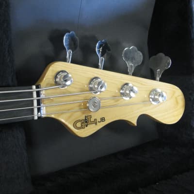 G&L JB USA 4 String Bass Build To Order 2022 - Vintage White Fretless Ebony Ghost Striped Fretboard & Hard Case image 3