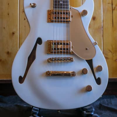 Carparelli Classico SH1 Electric Guitars - Opalescent White *showroom condition image 4
