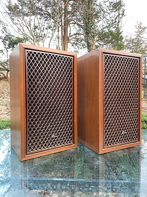 1970s Vintage Sansui SP-1500 Walnut Floor Speakers