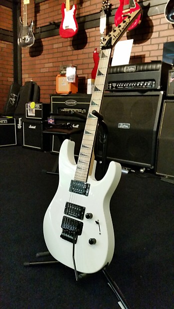 Jackson dinky maple neck new arrivals
