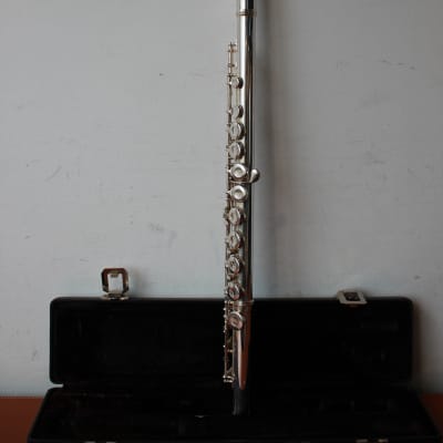 Gemeinhardt 2SP Straght-Headjoint Flute with Offset G 2010s - Silver-Plated image 3