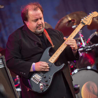 Steve rothery outlet squier